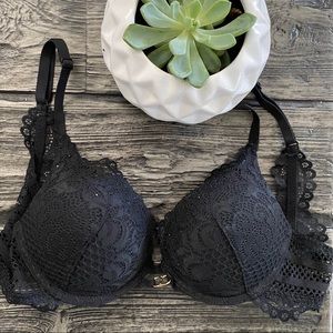 La Senza beautiful sparkling bra